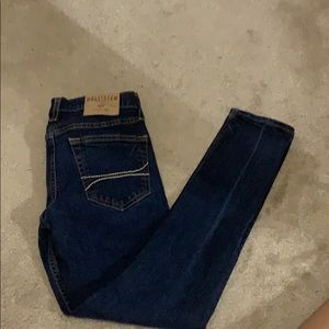 Men’s Hollister button-down jeans